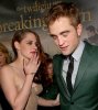 Kristen-Stweart-Robert-Pattinson.jpg Kristen-Stweart-Robert-Pattinson.jpg