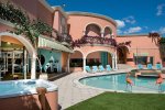 bbau-house-2014-yard.jpg